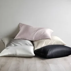 100% Mulberry Silk Pillowcase -Madison Park Shop GUEST 97c3dca5 2bd3 4269 ba22 0a5d9584f65a